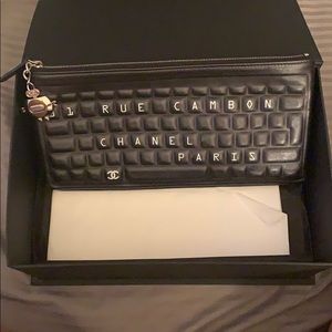 Limited Edition Chanel Rue Cambon Keyboard Clutch – SFN